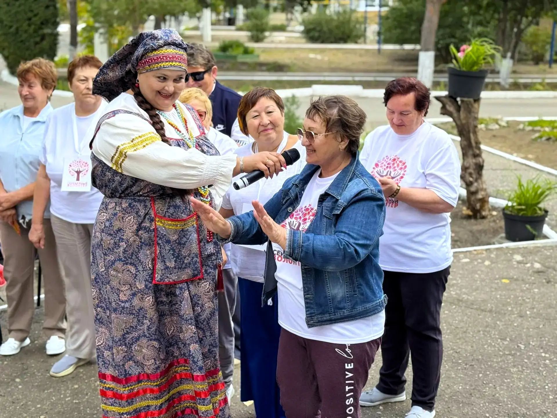 Жить активно - мыслить позитивно.