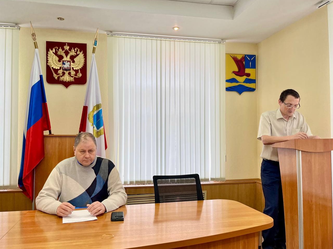 Сегодня глава Озинского района Дмитрий Перин провел заседание постоянно действующего совещания с участием руководителей организаций и учреждений Озинского района по вопросам..